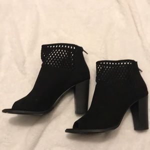 Heeled open-toe boots